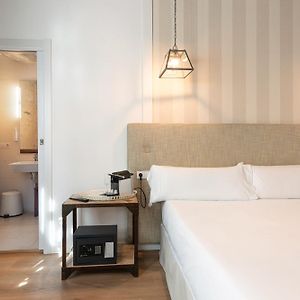 Kamer met een King Size Bed